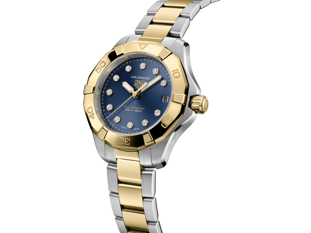 TAG Heuer Aquaracer Professional 200 Solargraph
