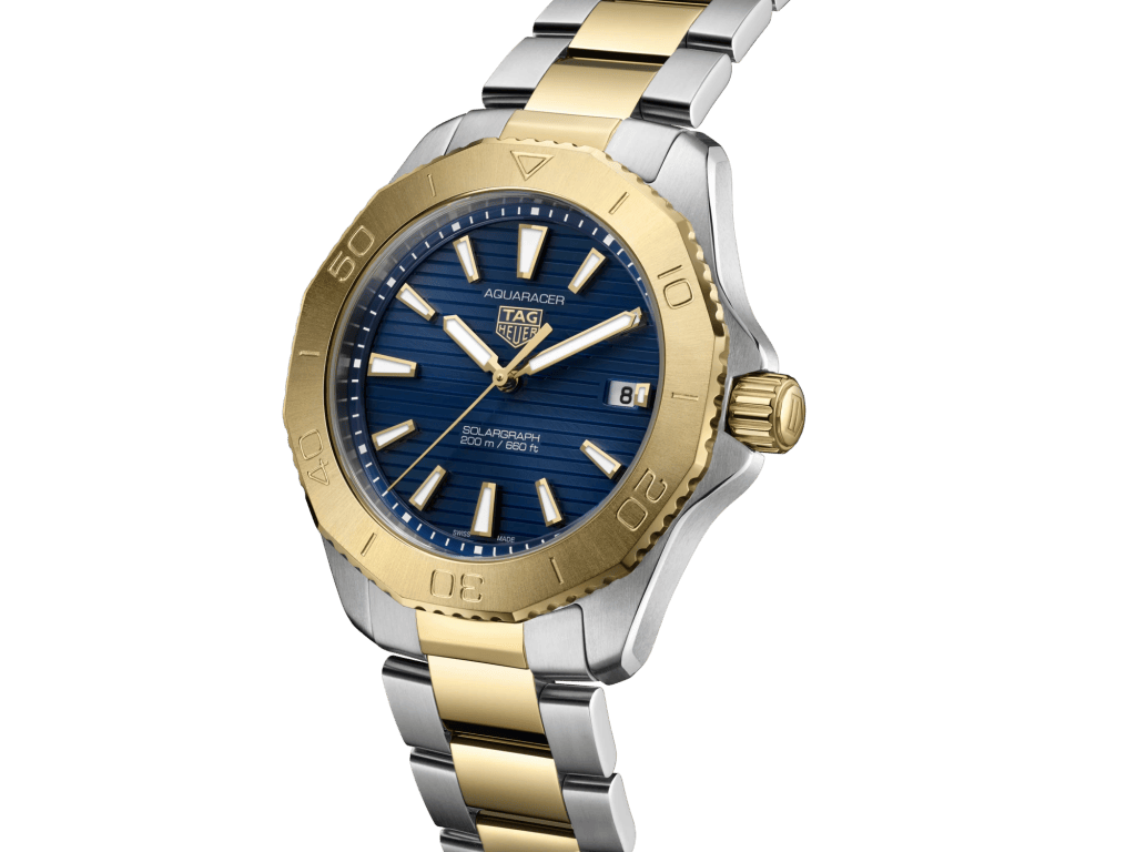 TAG Heuer Aquaracer Professional 200 Solargraph