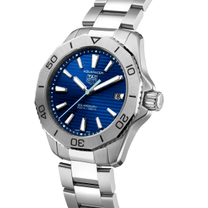 TAG Heuer Aquaracer PROFESSIONAL 200 SOLARGRAPH