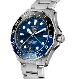 TAG Heuer Aquaracer Professional 300 GMT