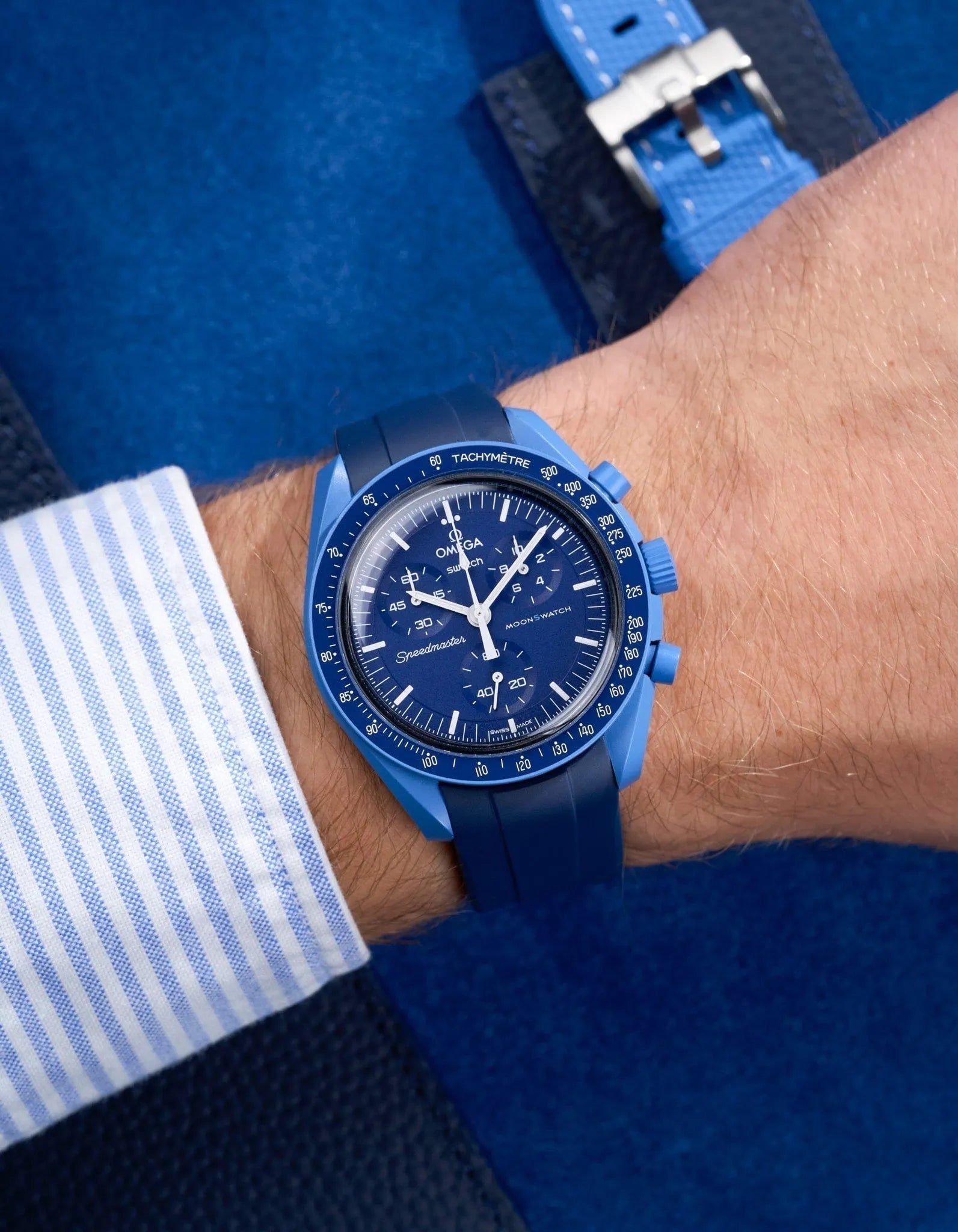 Gebogen rubberen band – blauw